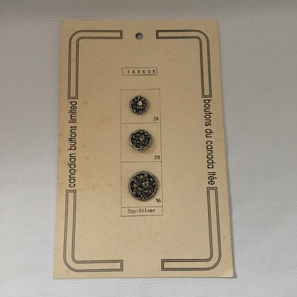 Vintage Buttons Lot of 4 Salesman Cards Metal Plastic 25 Assorted Patterns - Picture 5 of 15